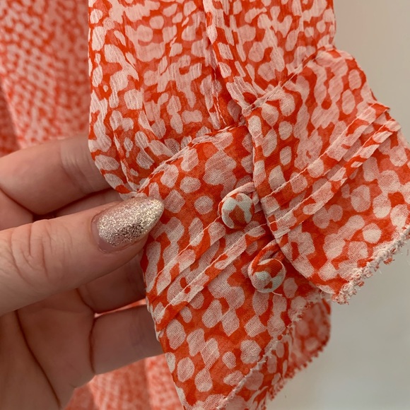 Joie: Silk Button down Blouse Sz: XS - Picture 6 of 7